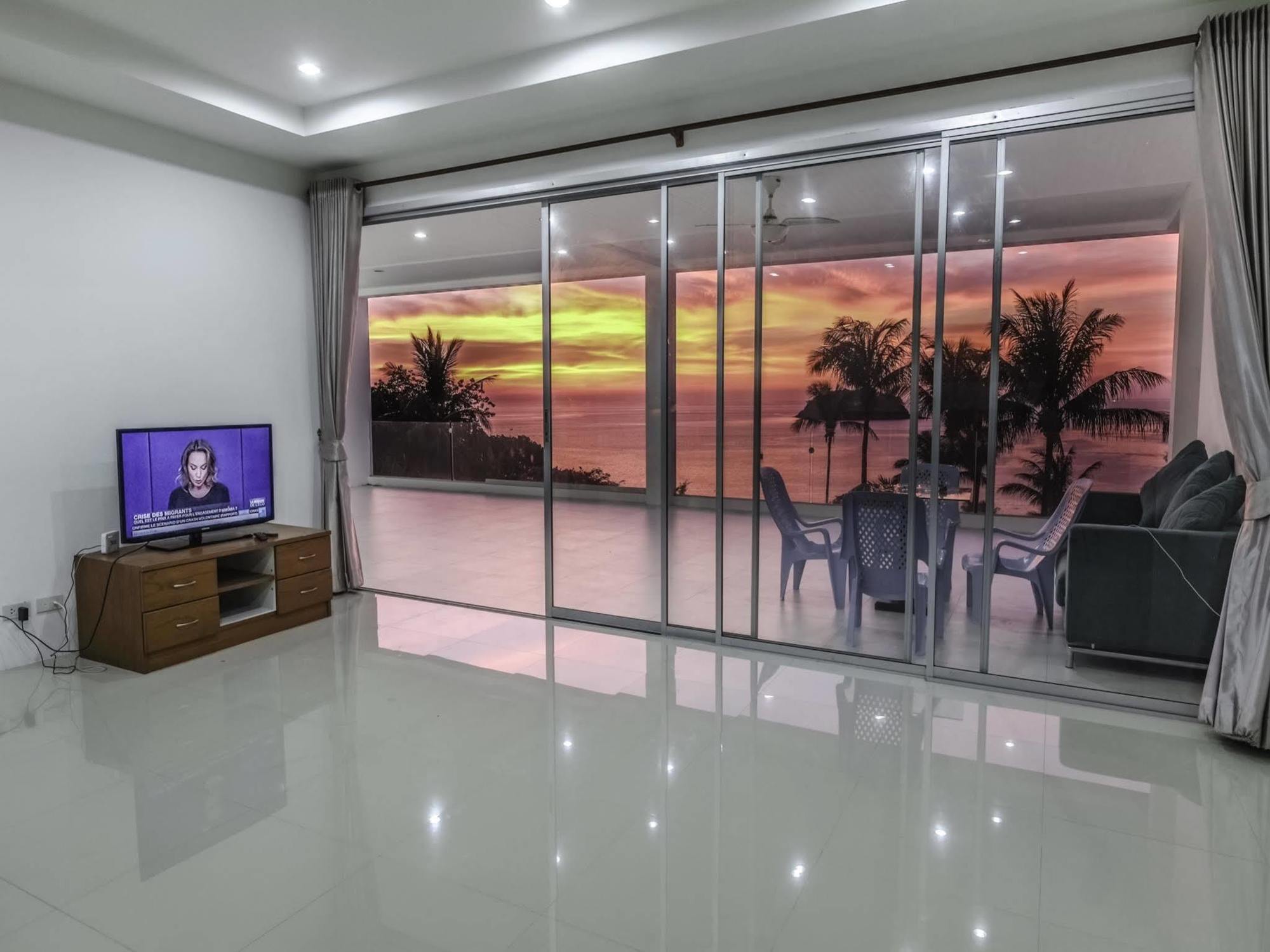 Cool Breeze Bungalow Karon Exterior photo